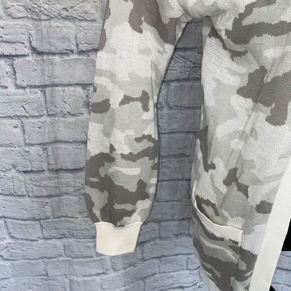 Express women S 100% cotton camo print open front cardigan w/pockets - Picture 5 of 12